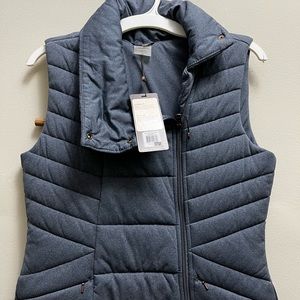 Calia by Carrie Vest